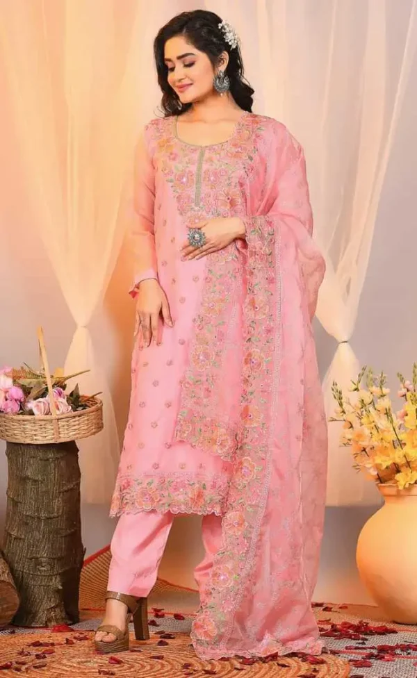 রেডিমেড থ্রি পিস