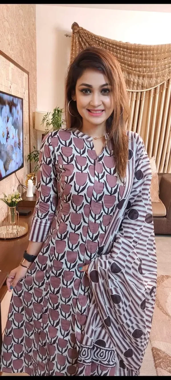 🇧🇩আন স্টিচড থ্রি পিস🇧🇩